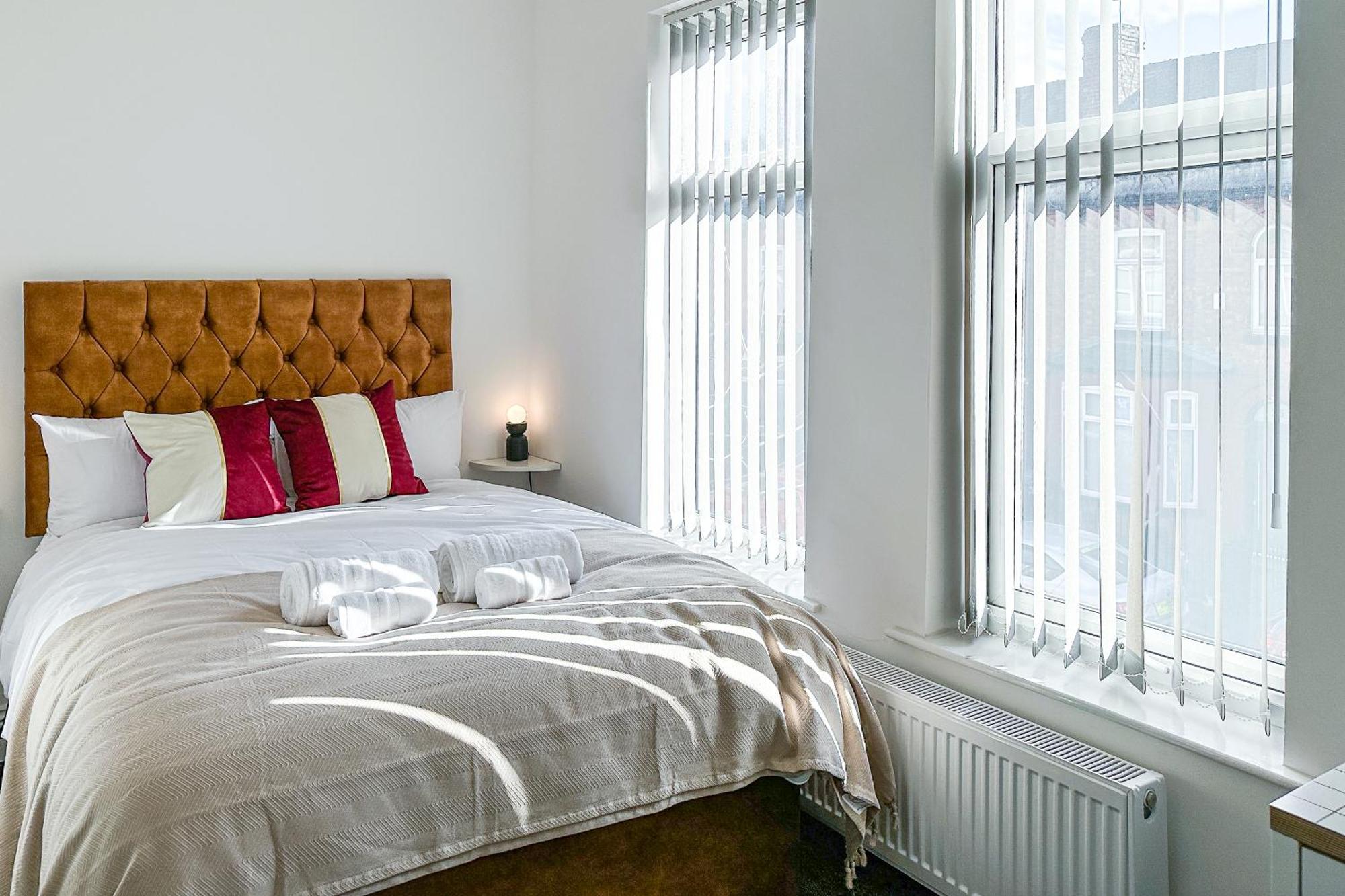 Stylish Ensuite Room - Superfast Wi-Fi 250Mbps Manchester Esterno foto