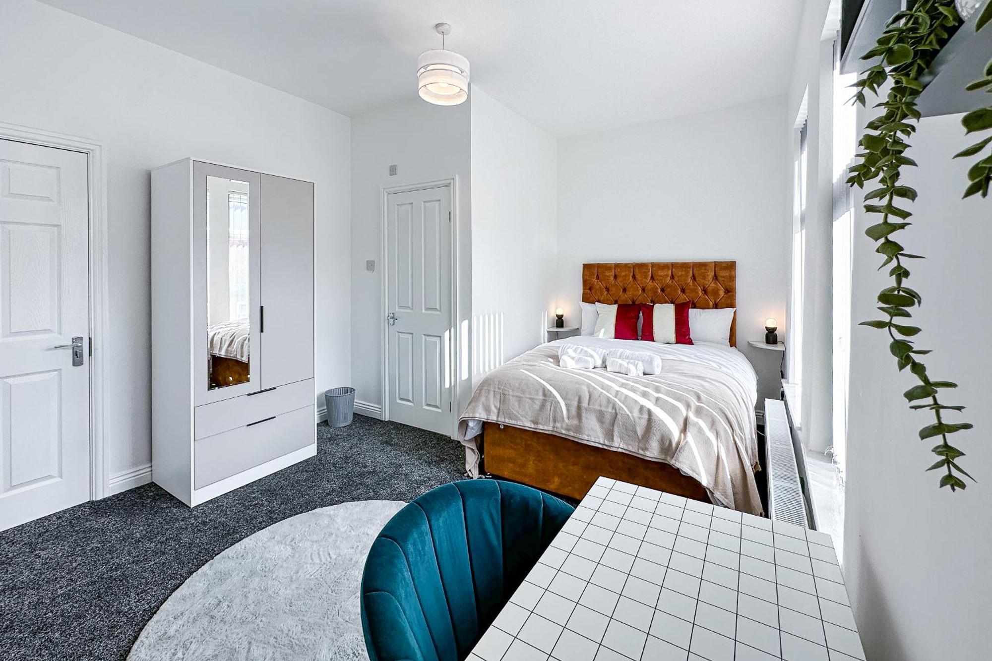 Stylish Ensuite Room - Superfast Wi-Fi 250Mbps Manchester Esterno foto